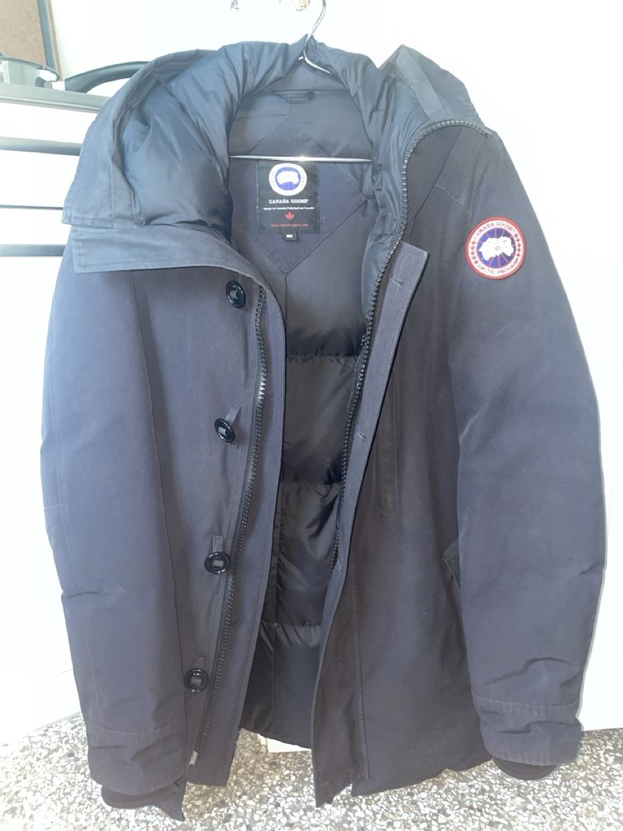 Canada Goose Giacche: Canada Goose Chateau Jacke Gr. M – Usato da Baar venduto da fairtradeZug 1