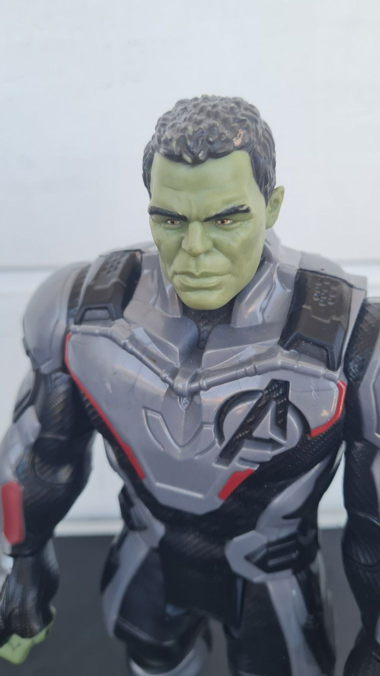 Hasbro Statuette: Actionfigur / Avengers / Hulk / Hasbro / 30cm / JG 2018 – Usato da Safenwil venduto da Husqi2000 6