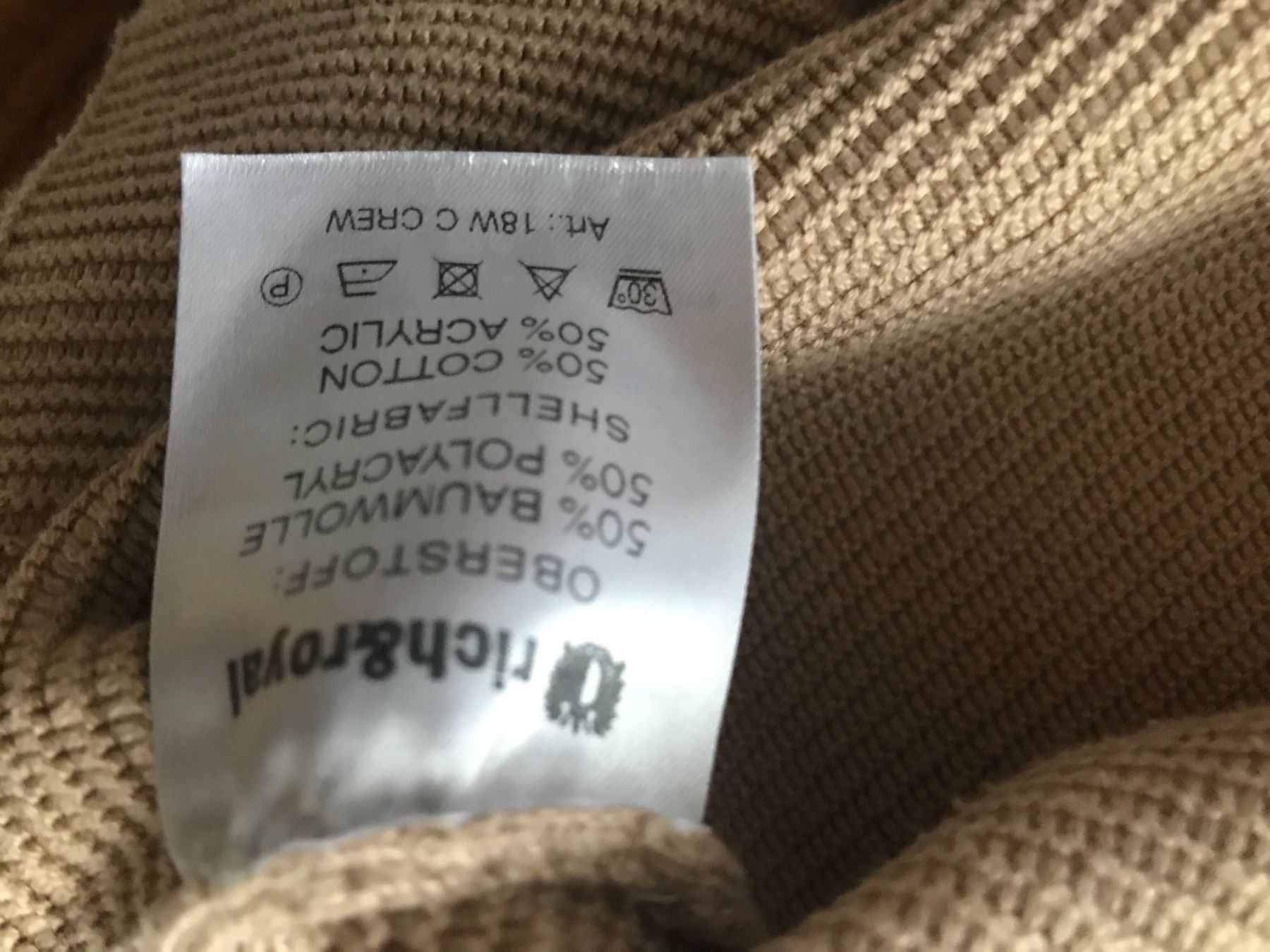 Pulls & Sweat-shirts: Rich & Royal Pullover – D'occasion à Unteriberg par fae_2gz2 1