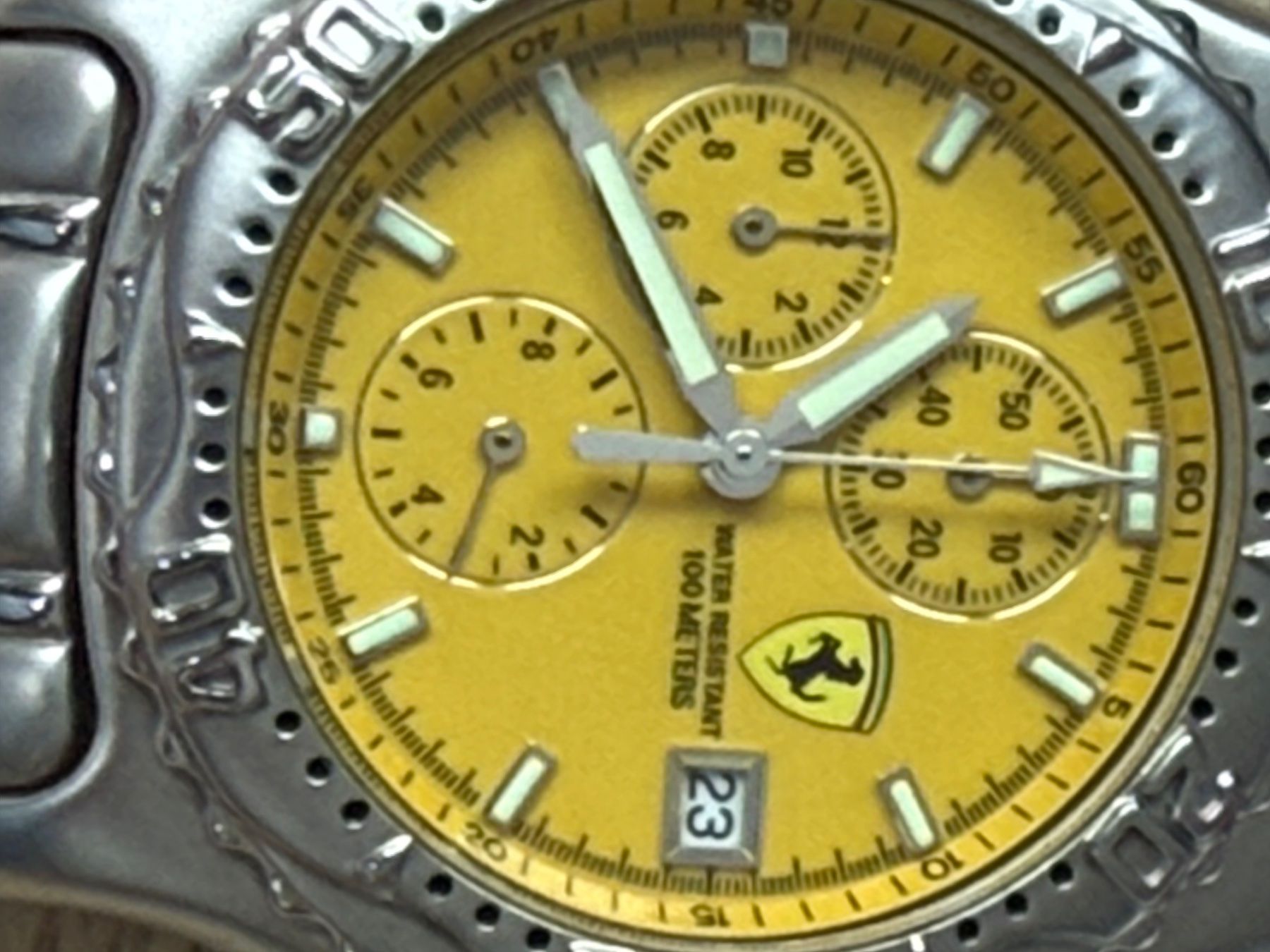 Orologi: Ferrari Chronograph – Usato da Brugg AG venduto da Cherry10