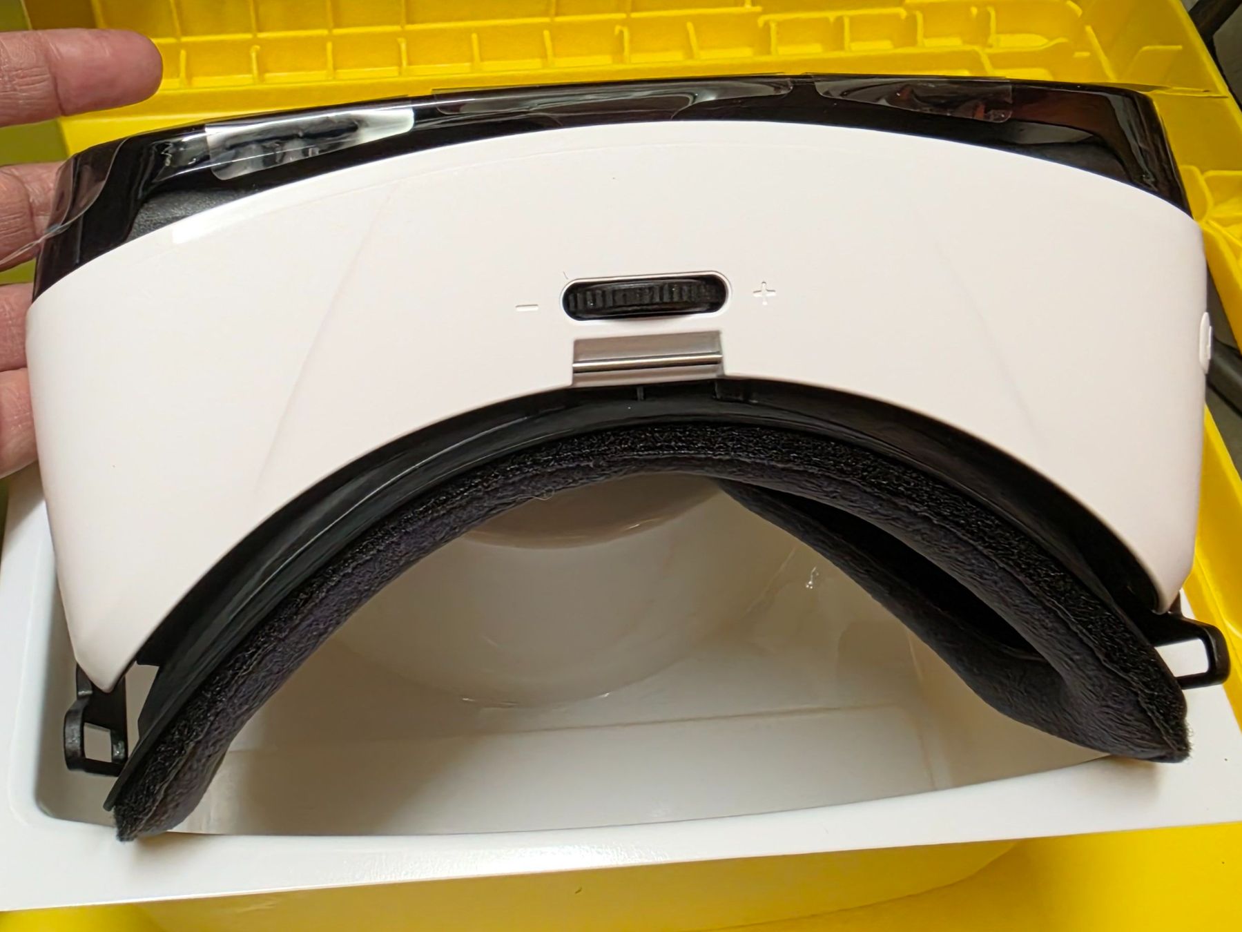 Samsung Casco VR: Samsung Gear VR SM-R322 Powered by Oculus – Nuovo e nell'imballaggio originale da Wangen SZ venduto da Rsmiley 2