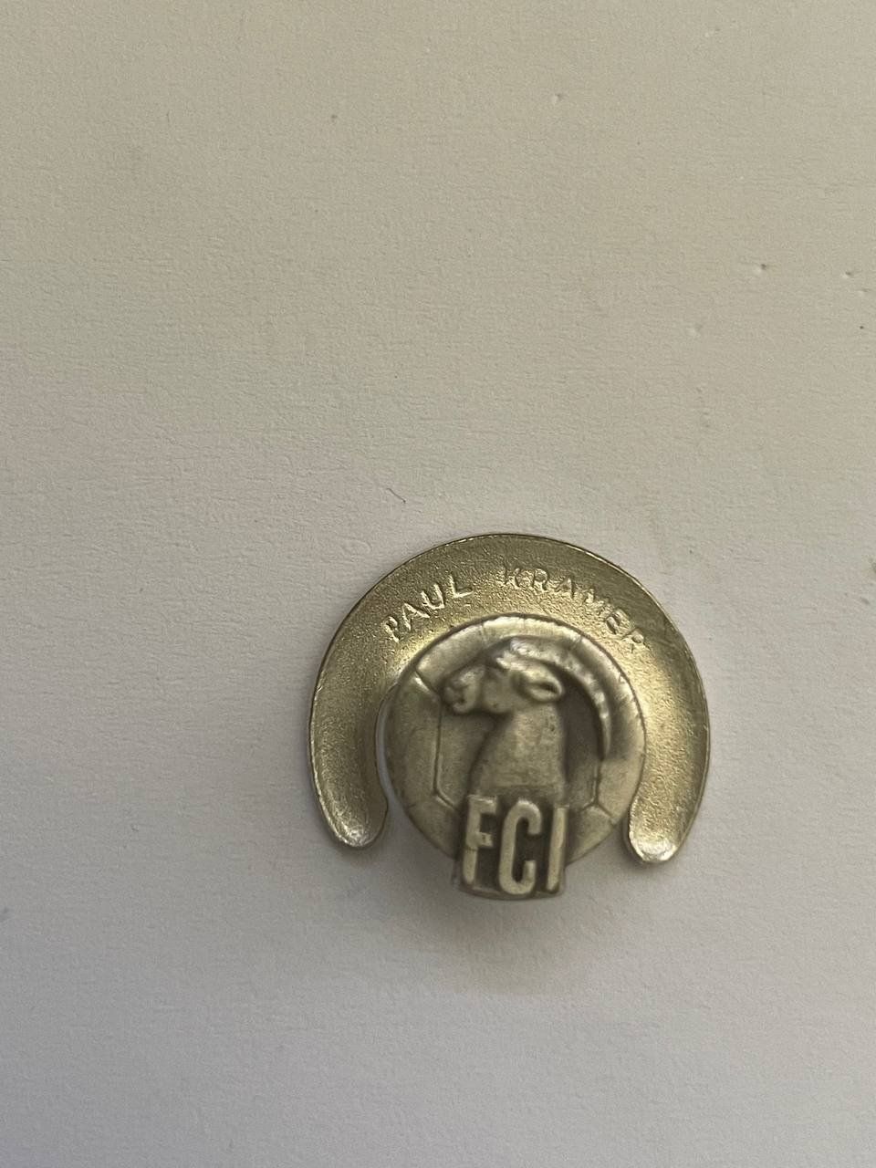 Plaketten & Abzeichen: 168. FC Interlaken – Gebraucht aus Luzern von Irek 1