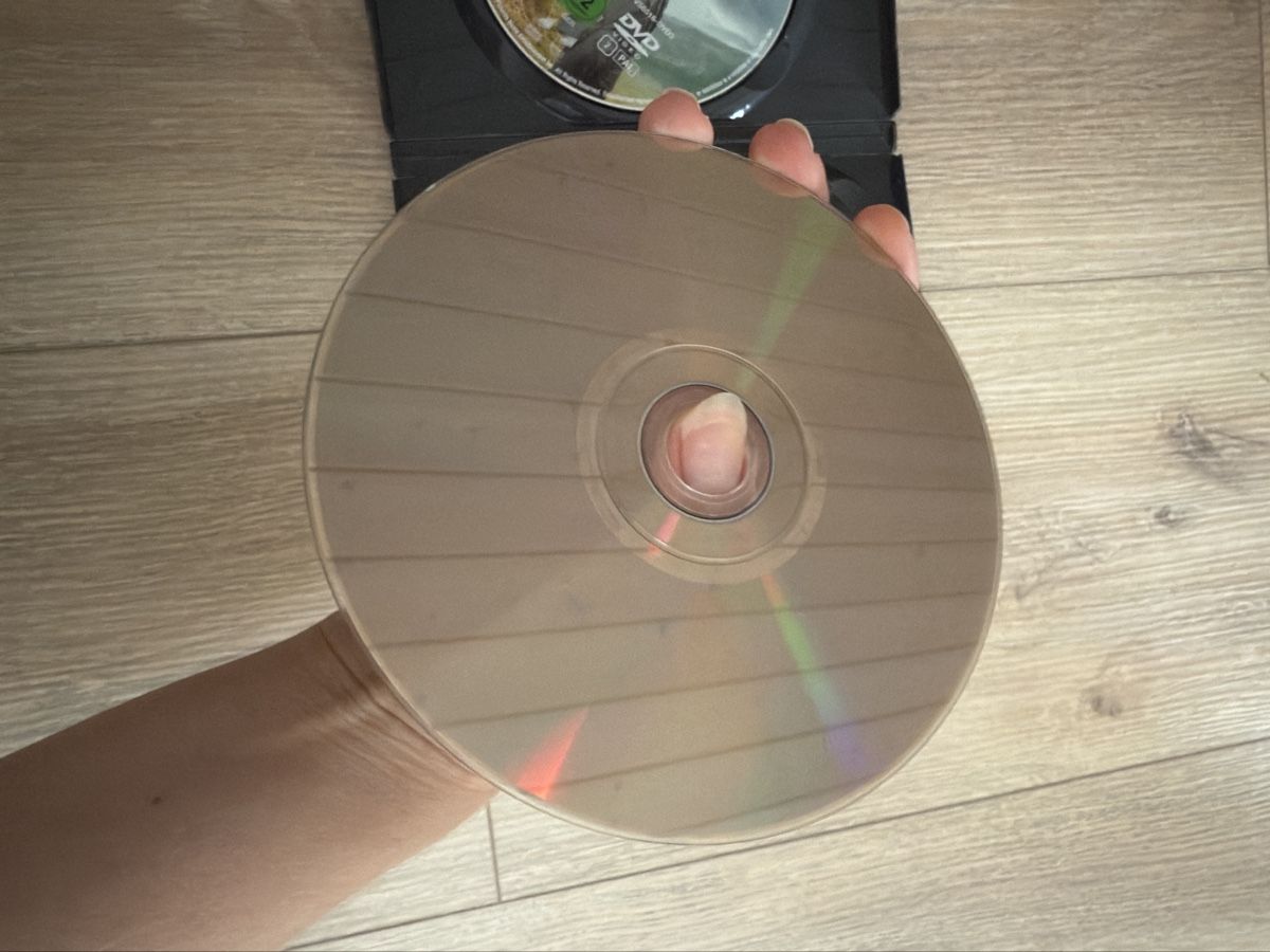 Tous les DVDs: Outlander Staffel 1, Volume 1 – D'occasion à Sarmenstorf par Nathaliie_21 3