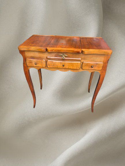 Tavoli da trucco: Coiffeuse meuble ancienne boiso – Usato da Fully venduto da tameab