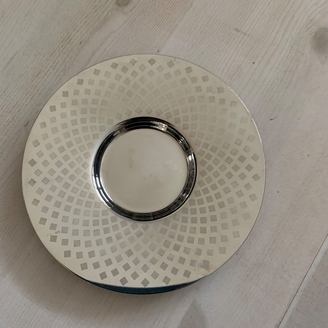 Nespresso Sottobicchieri: 2 Nespresso  Unterteller / 14.5 cm / Metall – Usato da Egg b. Zürich venduto da Player1pl1 4