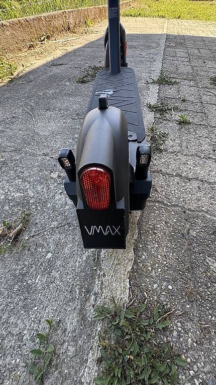 Kickboard: Trottinette électrique Neuve – Usato da Moudon venduto da arg_ck5g 4