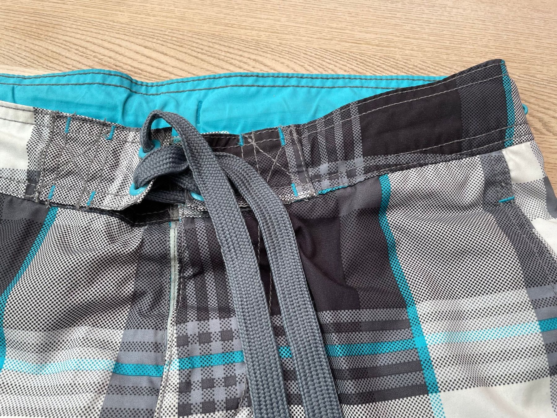H&M Costumi da bagno: Badehose in Gr. S / 176 – Usato da Schnaus venduto da sueg01 1
