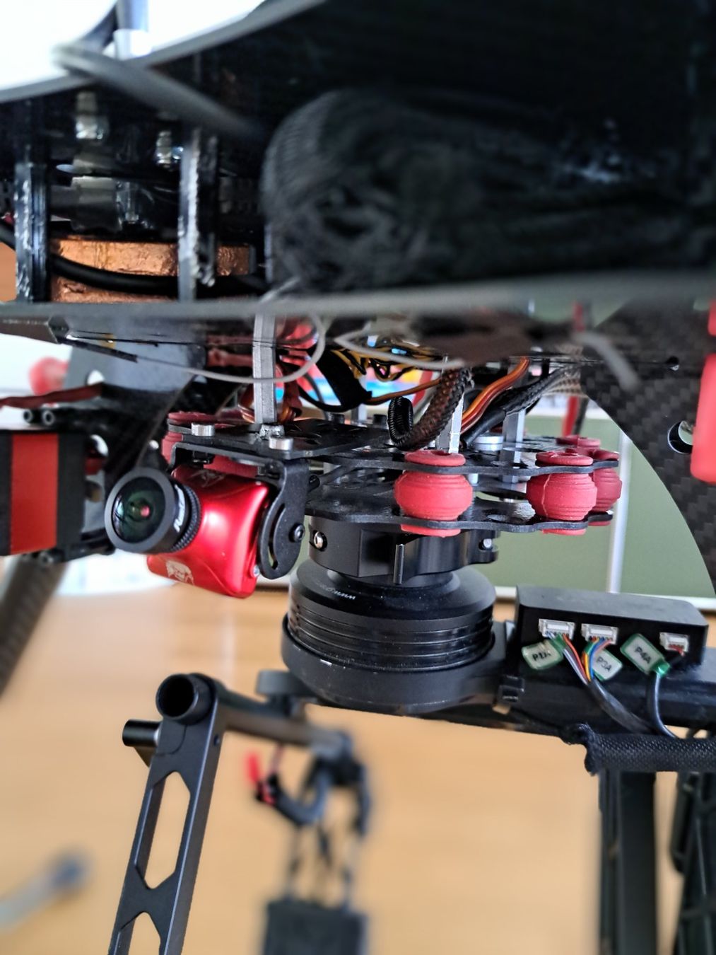 Modellismo RC: X8 Carbon Cortex Cine-Drohne – Usato da Bolligen venduto da thaichristen 6