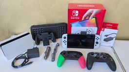 Nintendo Switch OLED Modell weiss
