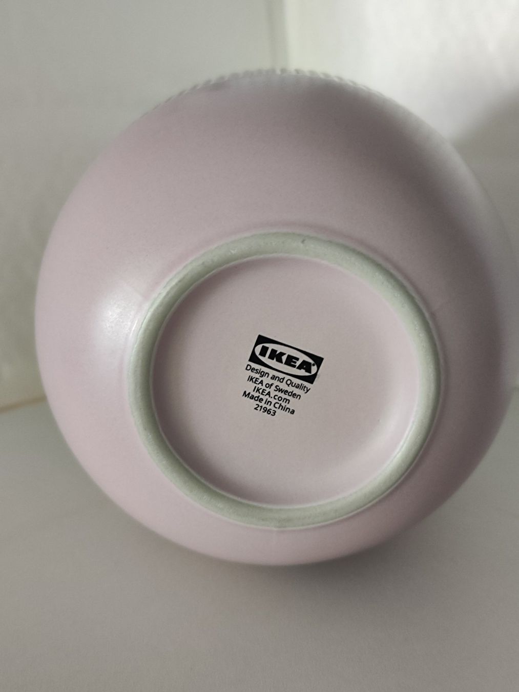 Ikea Vasi & Recipienti: IKEA Vase GRADVIS , rosa 21cm – Usato da Fislisbach venduto da Flohmarkt.- 2