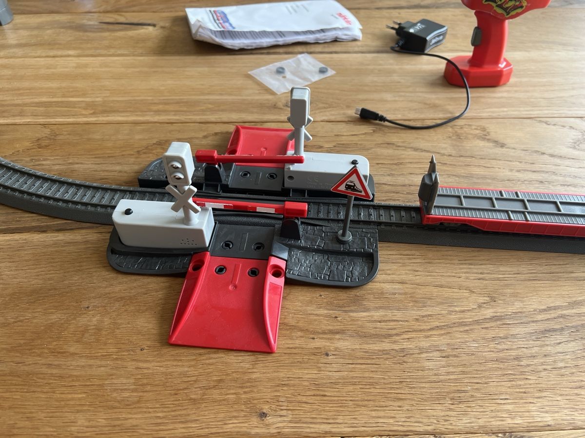 Märklin Modellini di ferrovie: Märklin Airport Express Hochbahn – Usato da Stettlen venduto da ich_biete_mit_3006 1