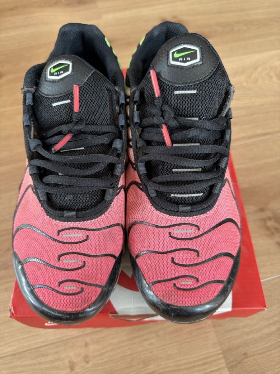 Herrenschuhe: Nike TN – Gebraucht aus Grandson von fle_vb7f