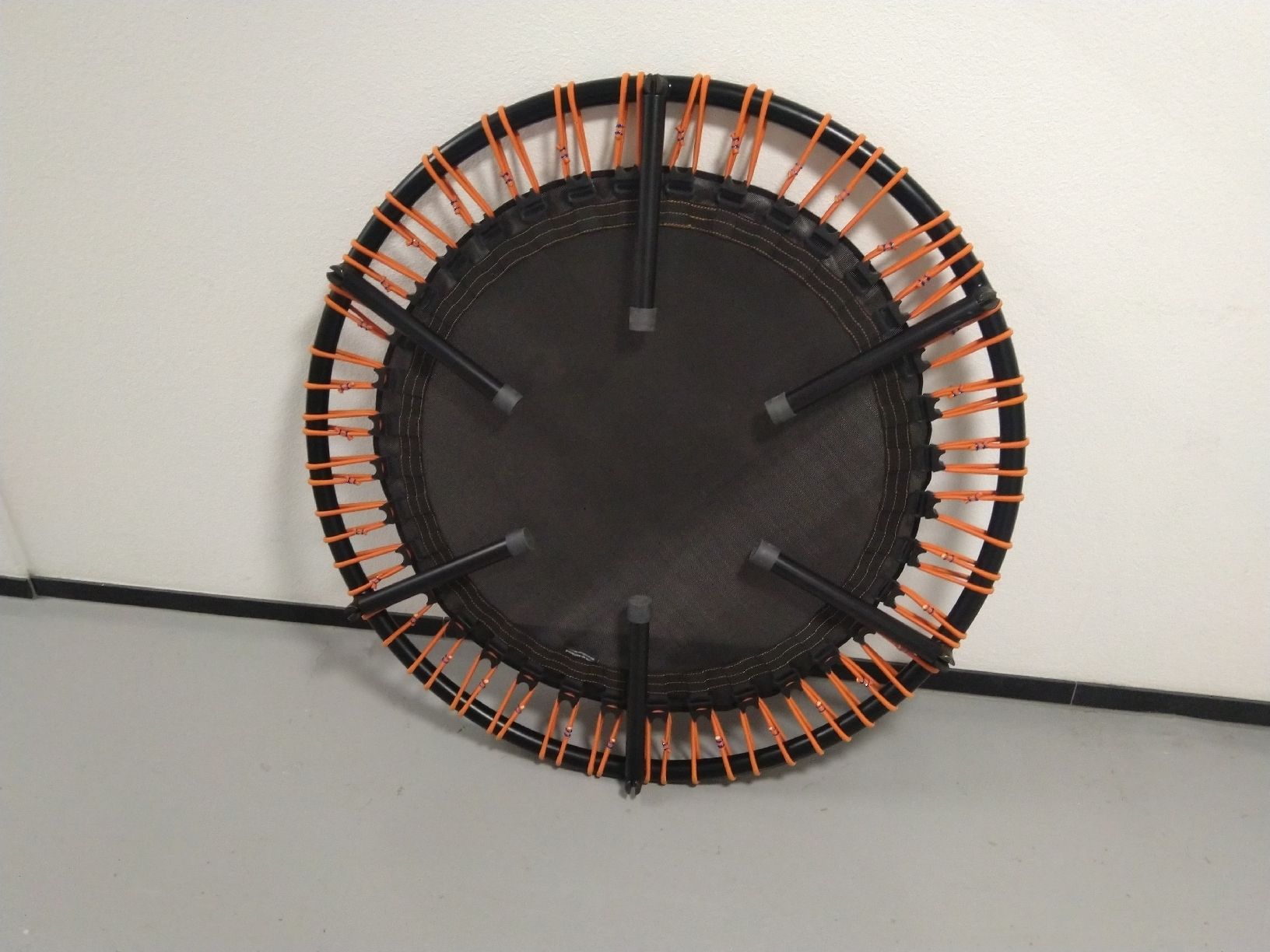 Bellicon Trampolini: Bellicon Trampolin, 112cm, guter Zustand – Usato da Luzern venduto da MissAnthropia 3