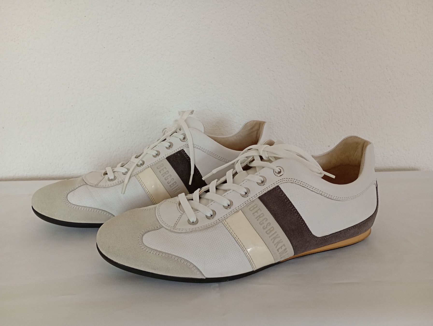 Bikkembergs Herrenschuhe: Bikkembergs Sneaker Leder Grösse 43 – Gebraucht aus Möriken AG von Vellas 4
