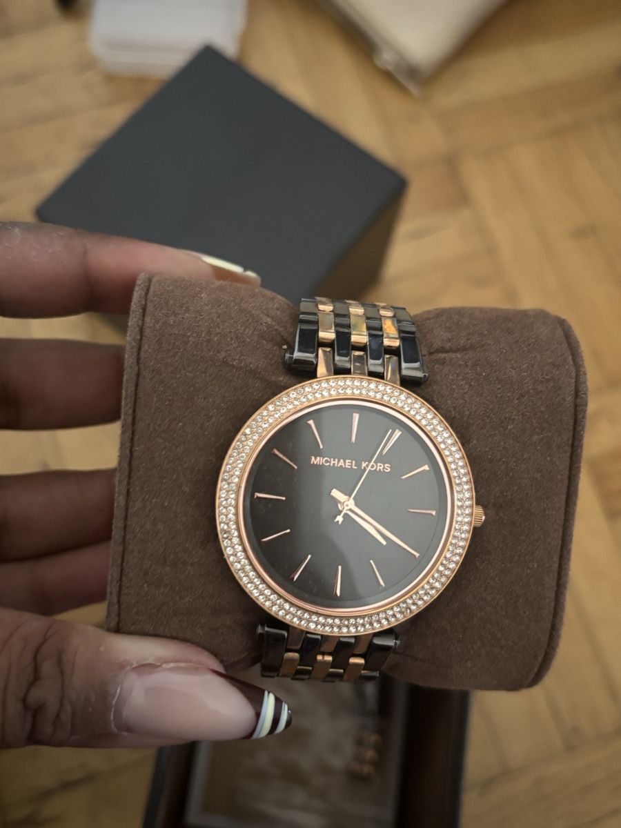 Michael Kors Uhren: Michael Kors Uhr  – Neu (gemäss Beschreibung) aus Frenkendorf von Abi.S