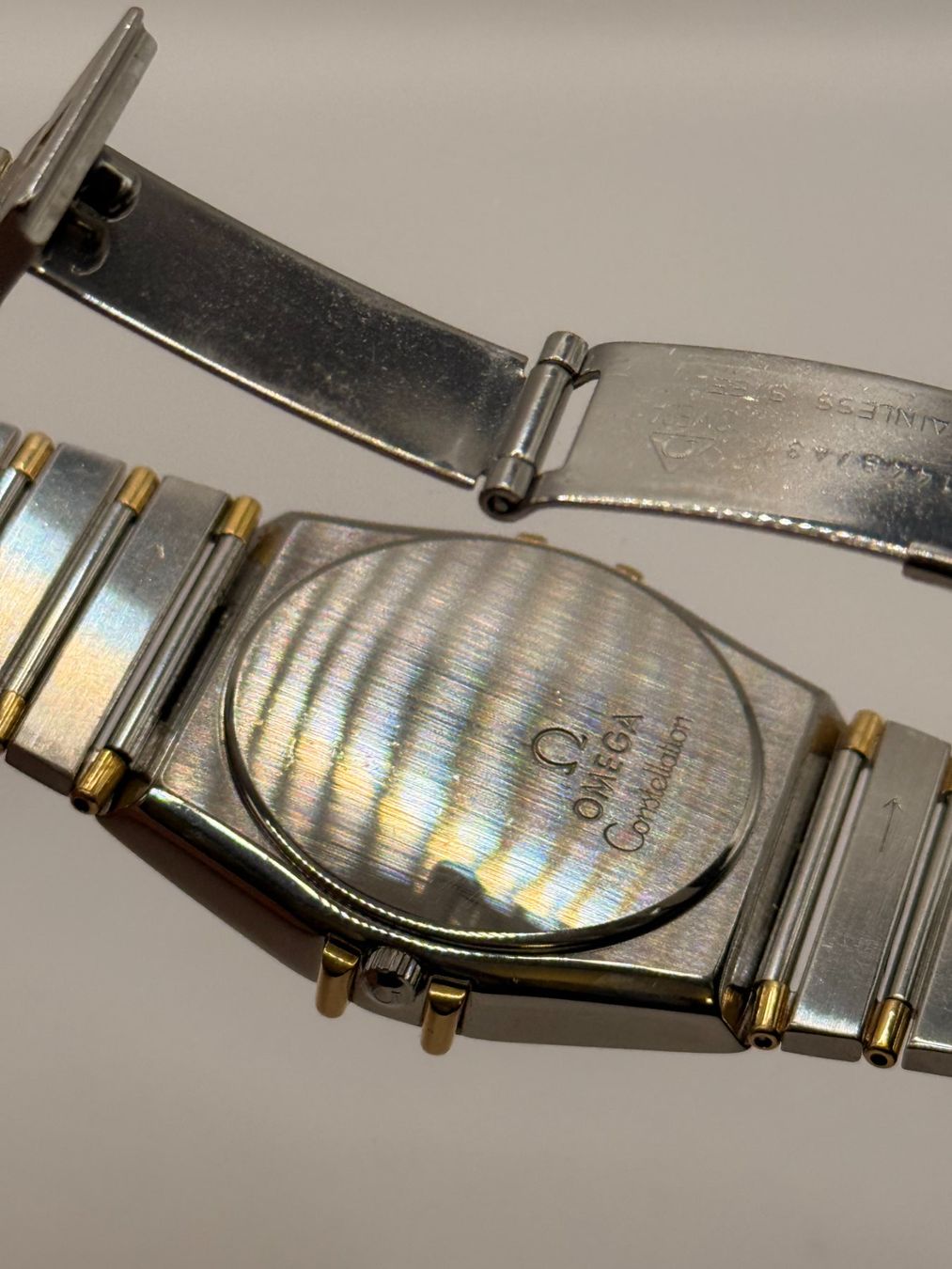 Omega Uhren: Omega Constellation 36 mm Or & Acier – Gebraucht aus Bottens von Evergold.ch 3