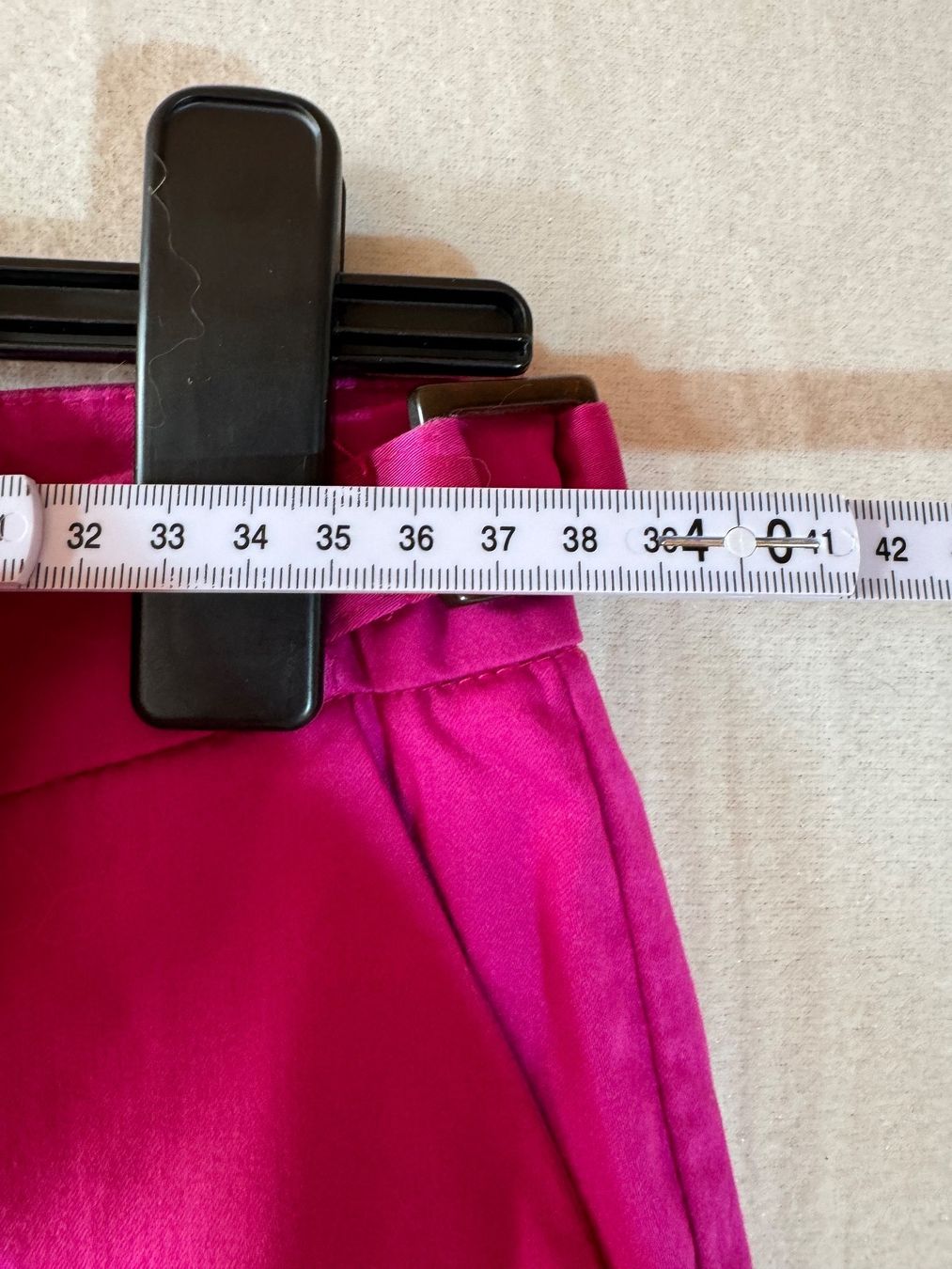 Pantaloni: pinke Hose von Sfera Gr. 38 – Usato da Grosswangen venduto da second_hand_dress 3
