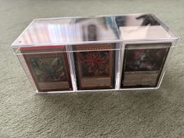 Sammelkarten Box mit Magic und Yu-Gi-Yoh Karten