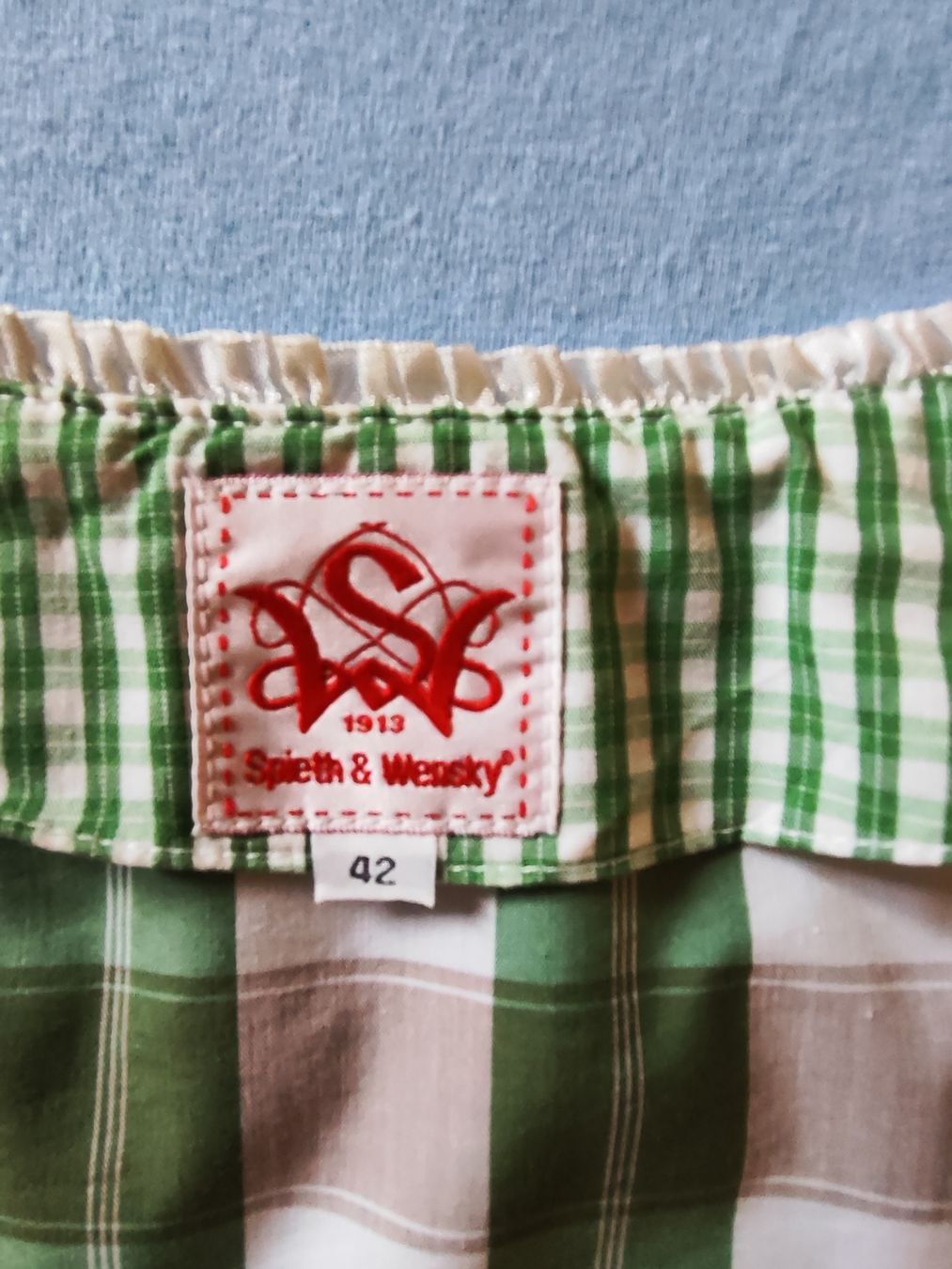 Camicette: Bluse Oktoberfest-Folklorestil – Usato da Madiswil venduto da marmotte63 3