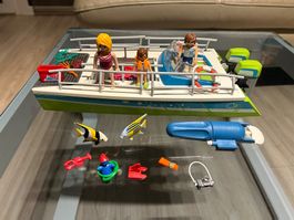 Playmobil Glasbodenboot mit funktionierendem Motor, Familie