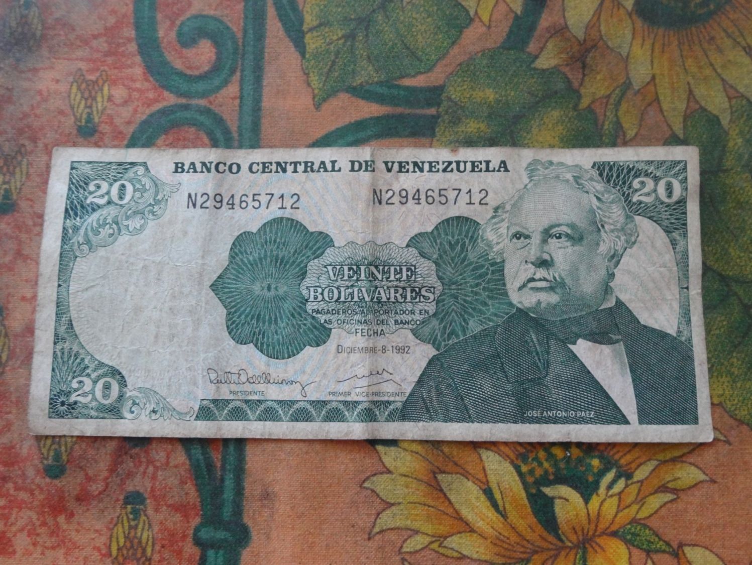 Banconote: VENEZUELA  20  Bolivares  Billet – Usato da Romanel-sur-Lausanne venduto da Swift13