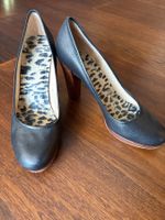 Mango Schwarze Leder Pumps mit Holz Absatz, Grösse 40, Top!