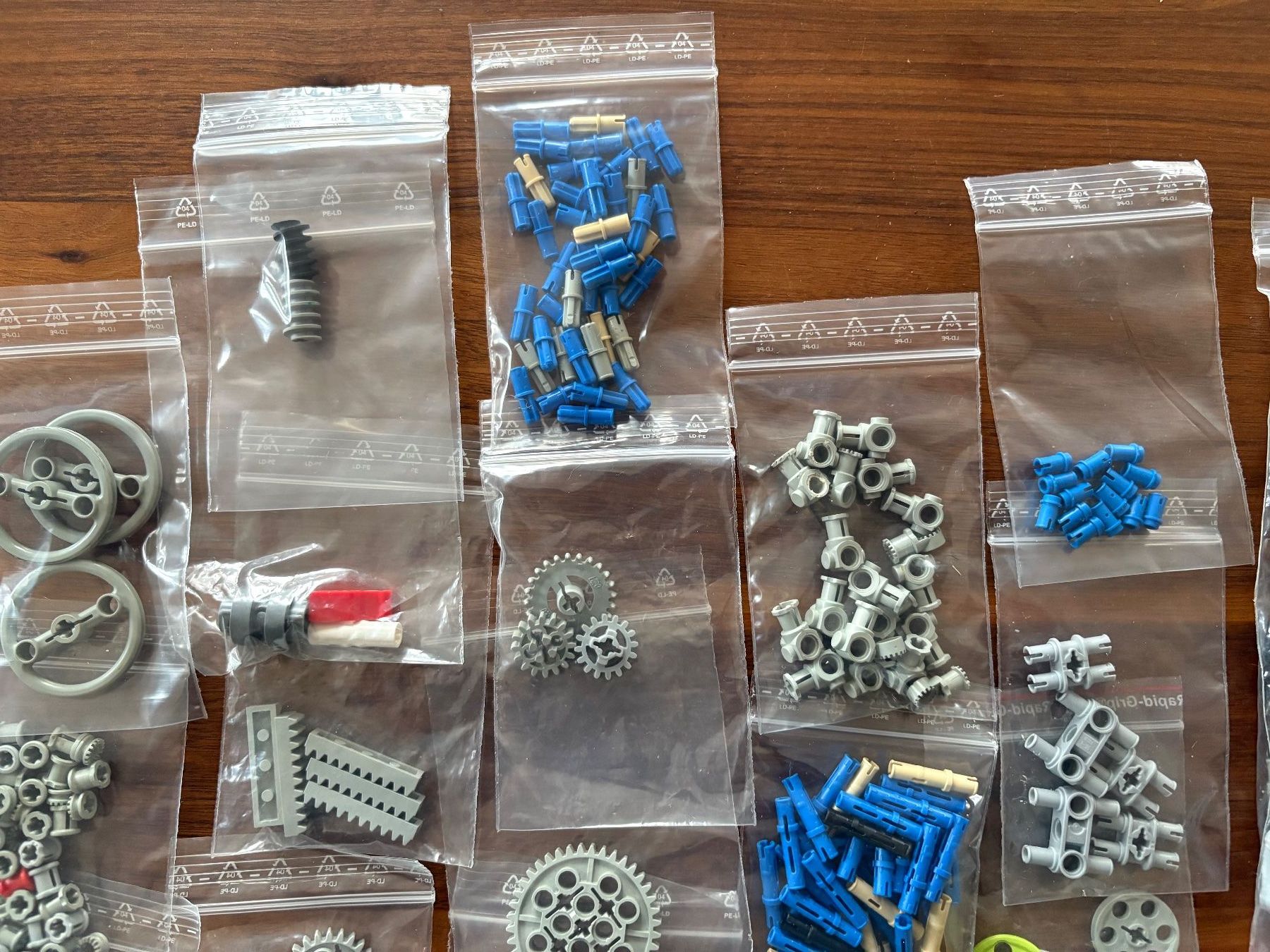 Lego Kit di costruzioni: Lego Technic: Zahnräder und viele weitere Technic Teile – Usato da Schwändi GL venduto da Lego_und_co 4