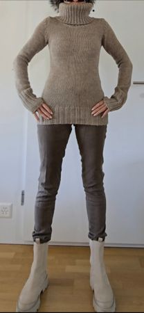 Set: Wildleder Hose Boss, Rock Marc Cain, Pullover Zara