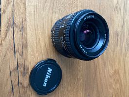 Nikon AF Nikkor 35-70mm  Objektiv