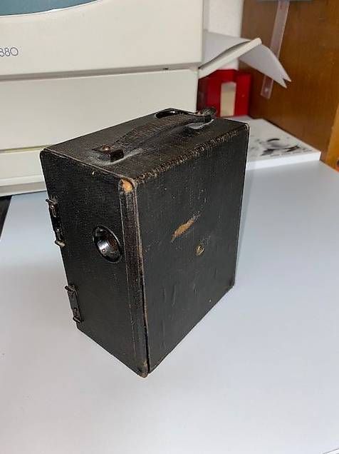 Fotocamera: Foto-/Boxkamera ERNEMANN FILM K – Usato da Cazis venduto da arinba 3