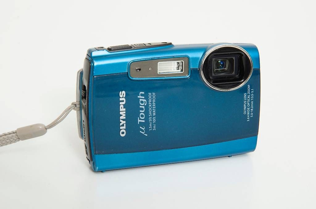 Olympus Fotocamera: Olympus µ Tough-3000 - Waterproof – Usato da Lausanne venduto da Phlox02 1