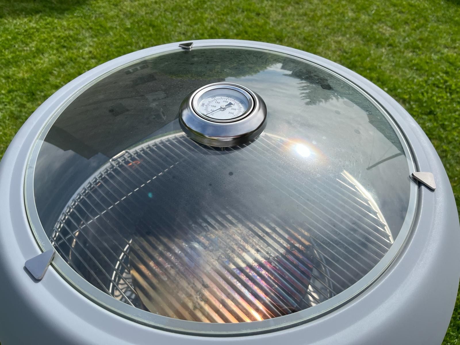 Lotusgrill Grills: Lotus Grill XXL mit Deckel – Gebraucht aus Zofingen von  3