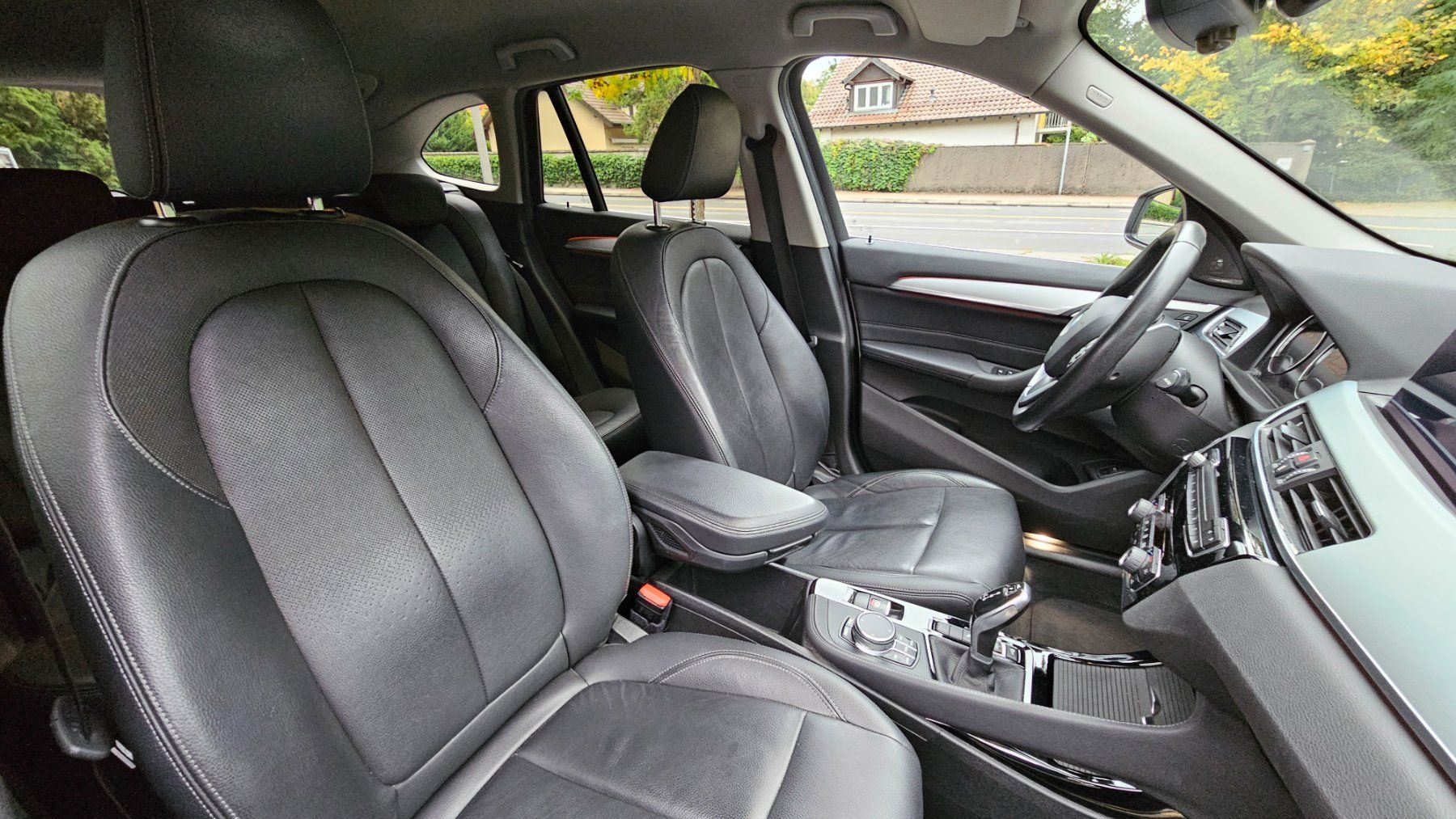 BMW Autos: BMW X1 sDrive18d – Gebraucht aus Nyon von seb_y5r8 7