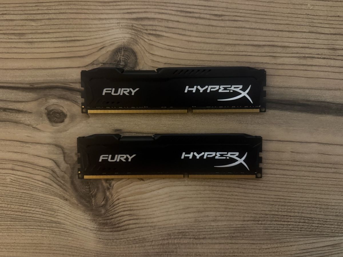 Componenti elettronici: RAM Kingston HyperX FURY – Usato da Liebistorf venduto da Latour