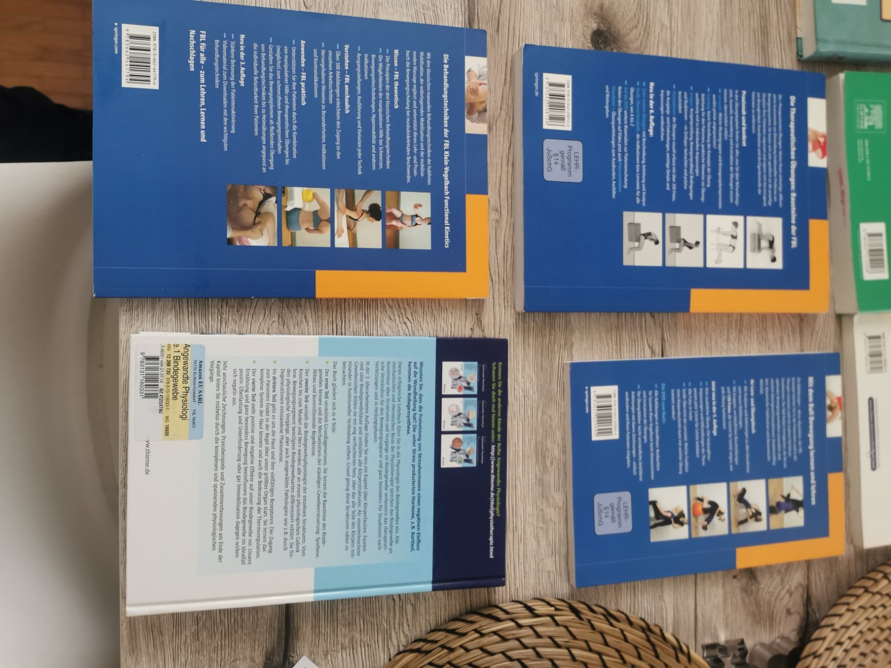 Bücher: Physiotherapie Fachbücher – Gebraucht aus Binningen von saviola01 5
