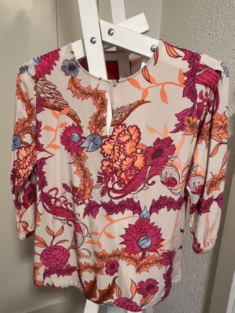 blumige Bluse, Gr. 34 von Lieblingsstück