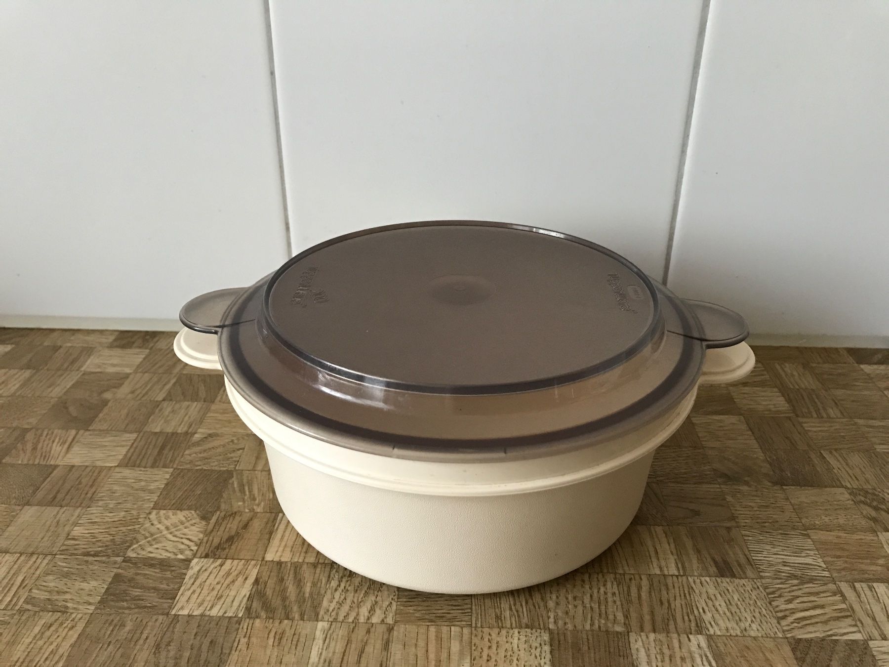 Tupperware Recipients et similaires: Tupperware für die Mikrowelle – D'occasion à Birmensdorf ZH par Hilhan