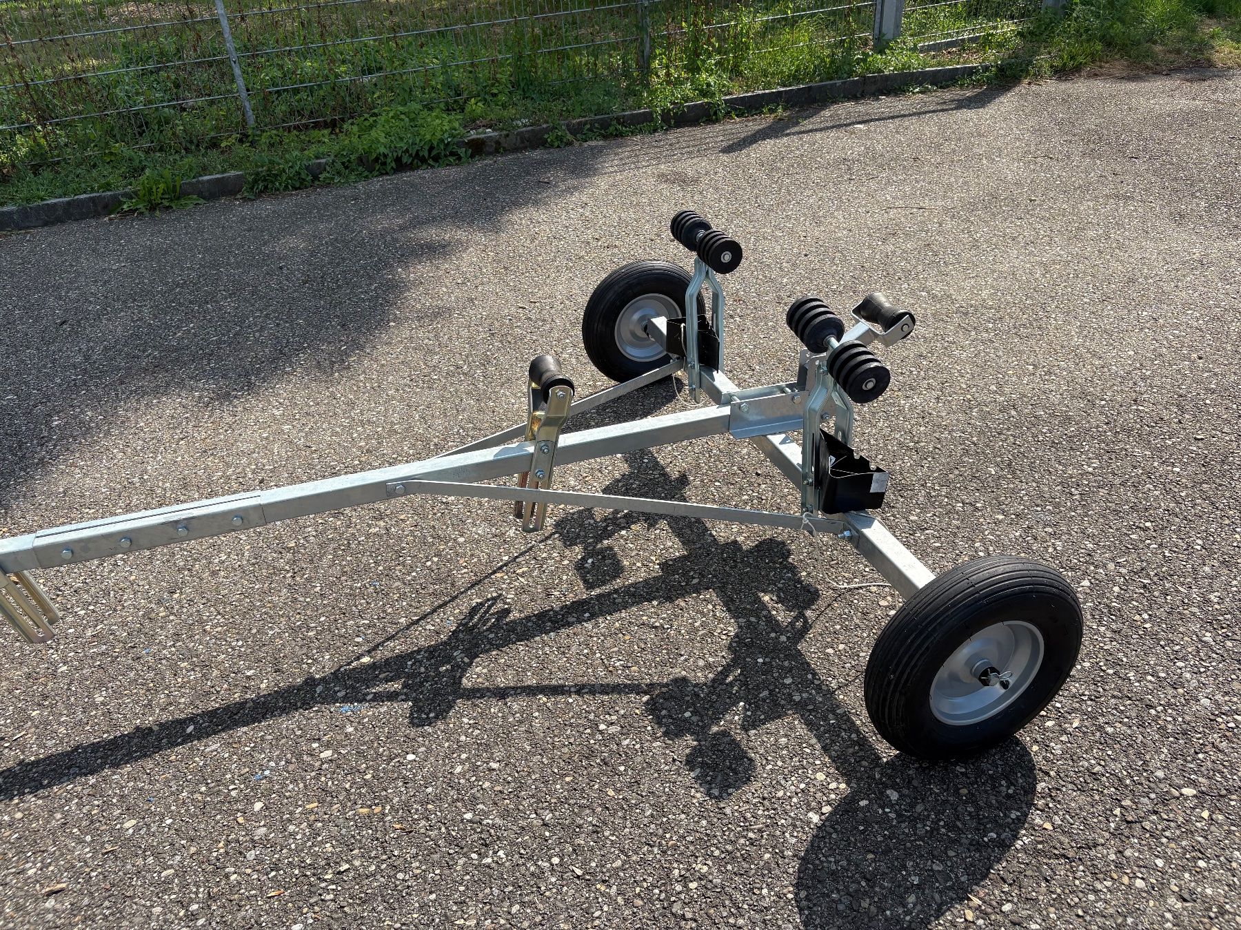 Anhänger: Slipwagen 200/350kg – Gebraucht aus Siebnen von Liischtli 3