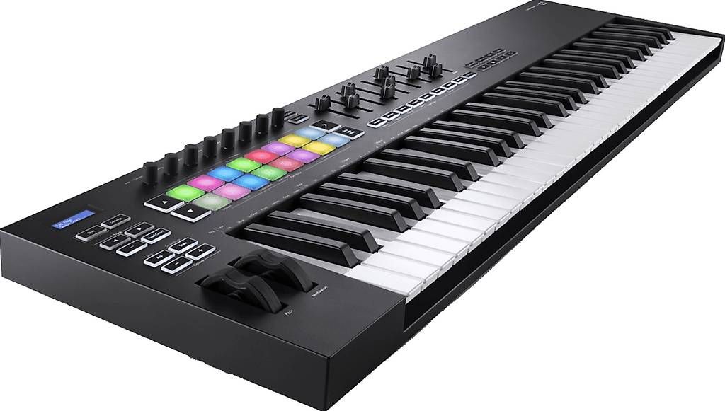 Novation Instruments de musique: Novation SL61 MKIII Controller Keyboard MK3 mit Sequenzer – D'occasion à Schaffhausen par Domjon 3