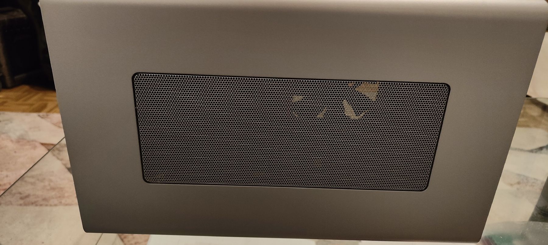 Razer Custodie: Razer Core X  Boîtier igpu – Usato da Le locle venduto da alexmadrid 7