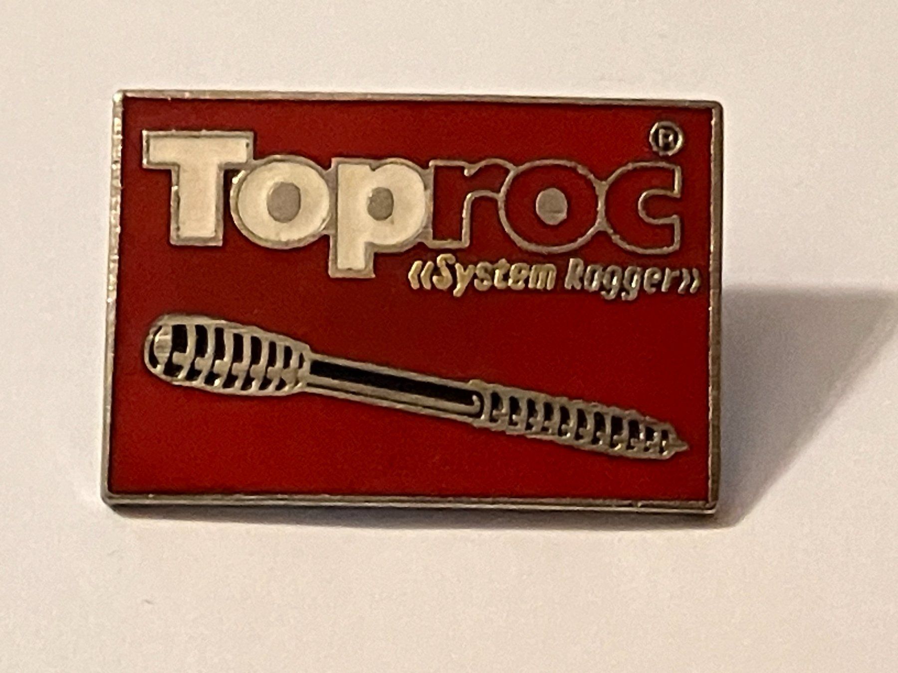 Placchette & Badge: 1 Pin TopRoc – Usato da Basel venduto da djwwpp