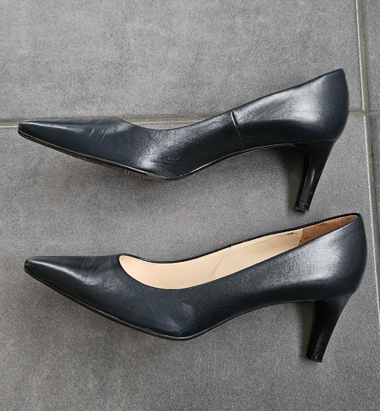 Damenschuhe: Peter Kaiser Leder Pumps  – Gebraucht aus Dübendorf von mutti66