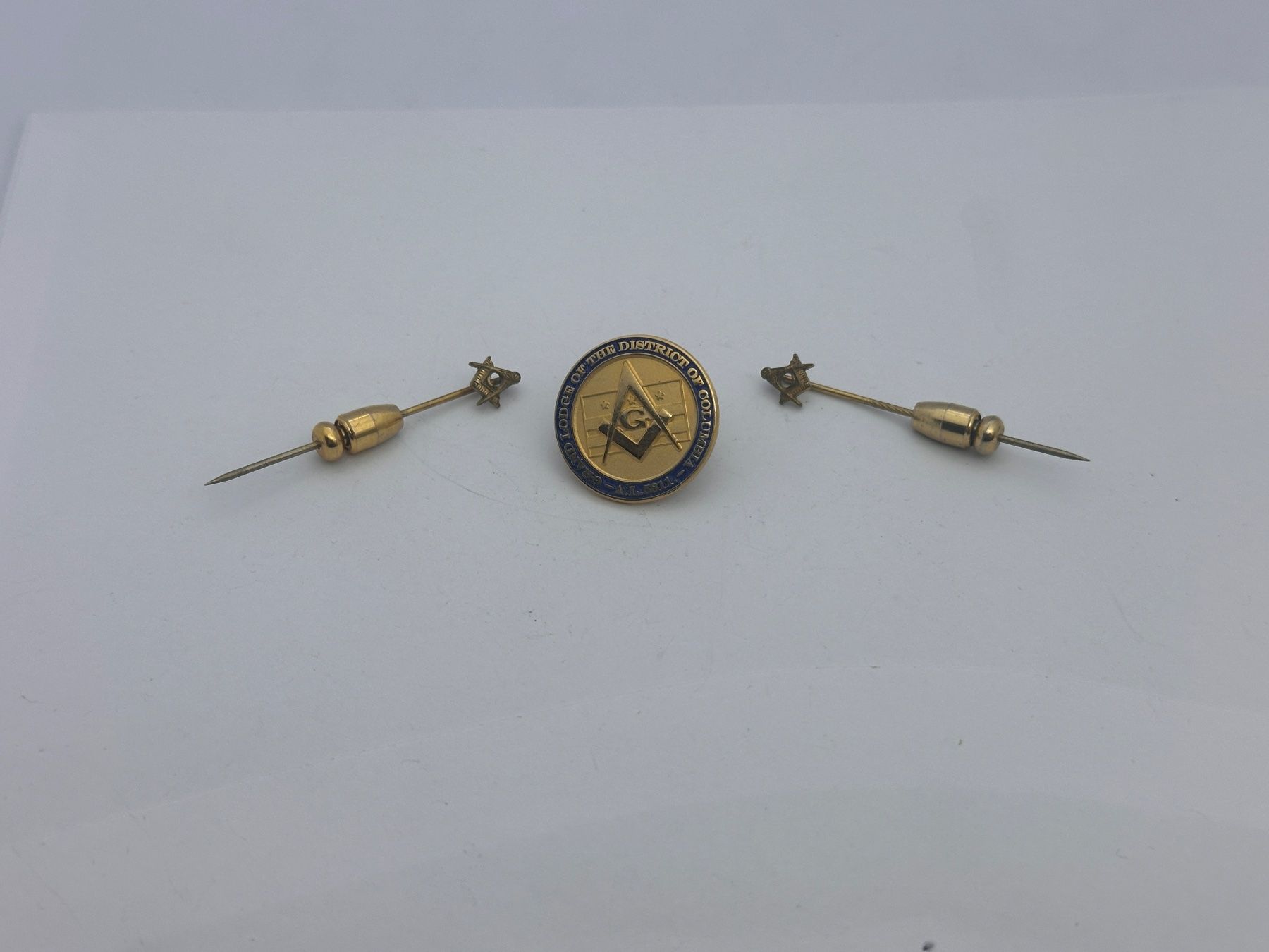 Broschen & Nadeln: Freimaurer Schmuck – Gebraucht aus Brüttisellen von AlphaOmega05