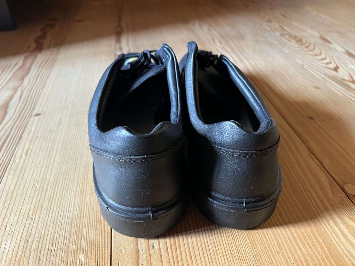 Scarpe da uomo: Sicherheits- Arbeitsschuh Gr.44 – Nuovo (secondo la descrizione) da Reigoldswil venduto da Gora5 2