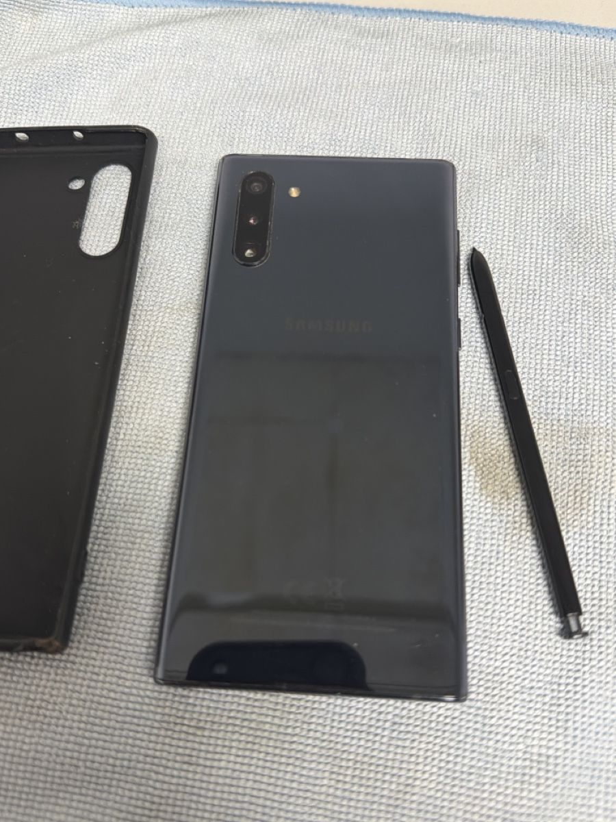 Samsung Portables: Samsung Note 10 256 GB – Neuf (Voir description) à Neuhausen am Rheinfall par Golf-GTI 6