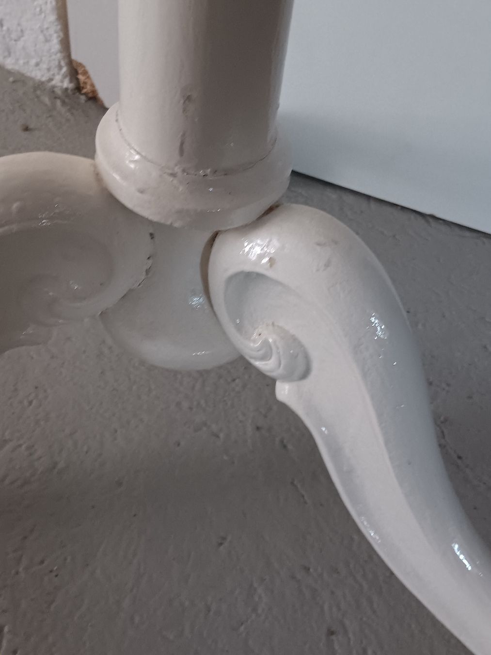 Tische: Antike Toilette pettineuse – Gebraucht aus Ambrì von Maerz87 3