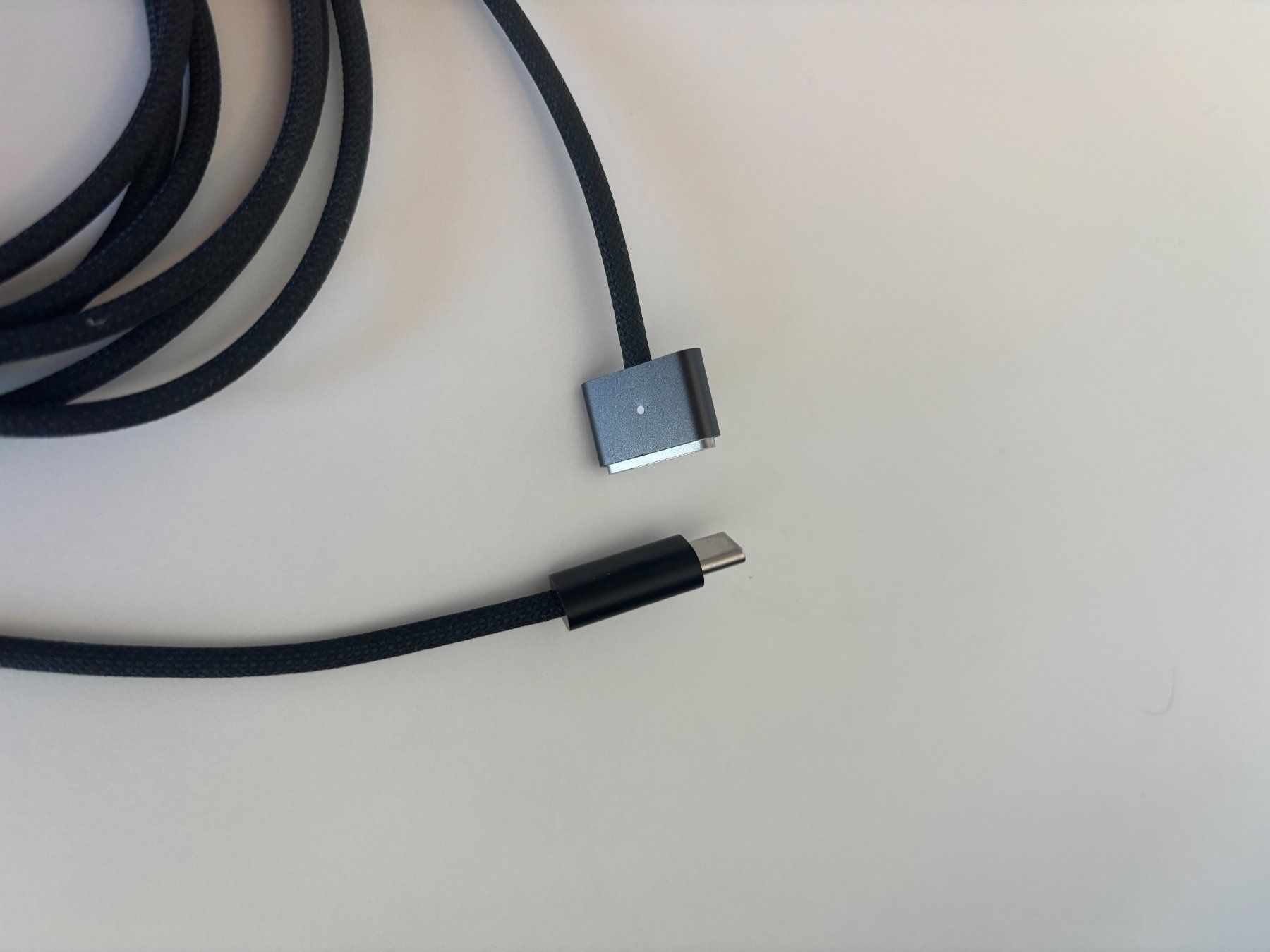 Apple Cavi: Magsafe 3 for MacBook – Nuovo e nell'imballaggio originale da Ecublens VD venduto da 2al_57cg 1