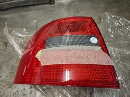 Audi A6 4B Avant Schlussleuchte