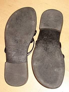 Scarpe per ragazze: Sandales noires fille taille 34 – Usato da Versoix venduto da oliviera71 2