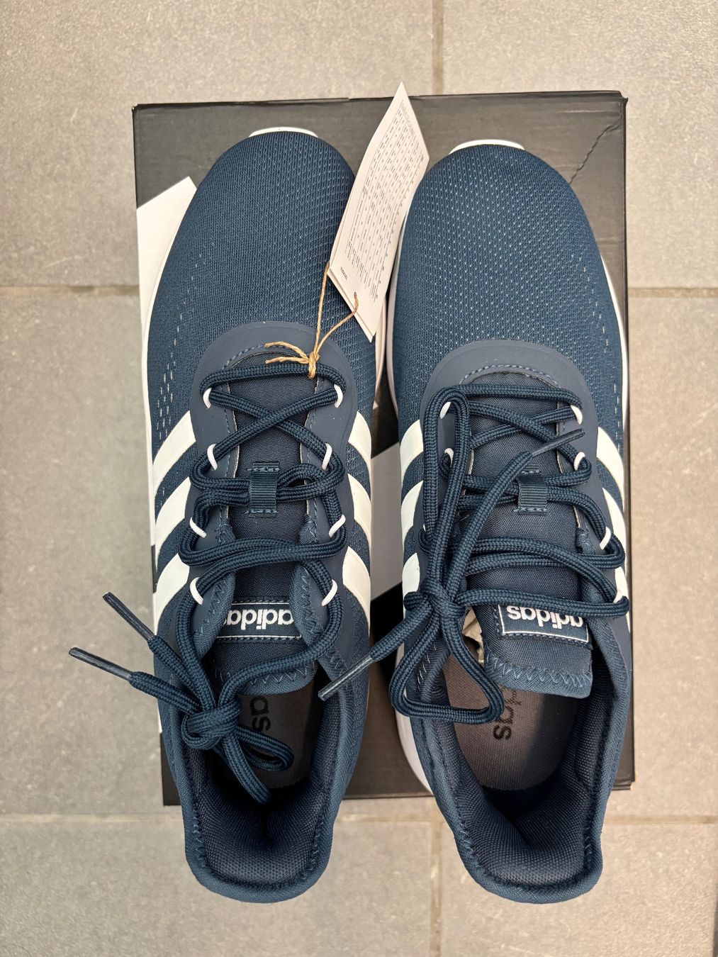 Adidas Herrenschuhe: Adidas Sneakers – Neu und originalverpackt aus Zürich von mc_mike77 2